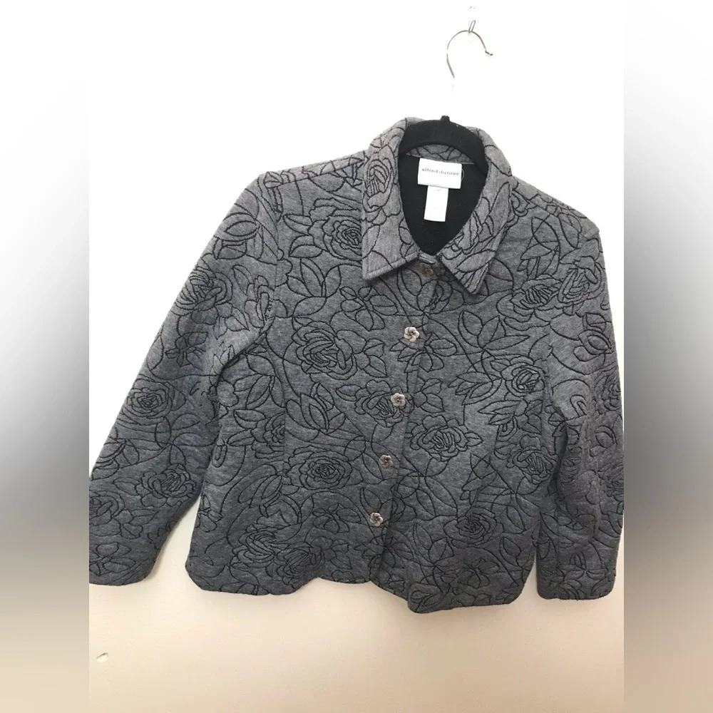 Alfred Dunner Womens Quilted Embroiderd Floral Lightweight Jacket Size 10P